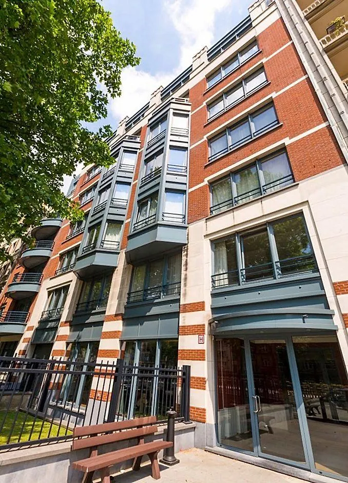 布鲁塞尔eu钻石套房公寓 Etterbeek 3*,
