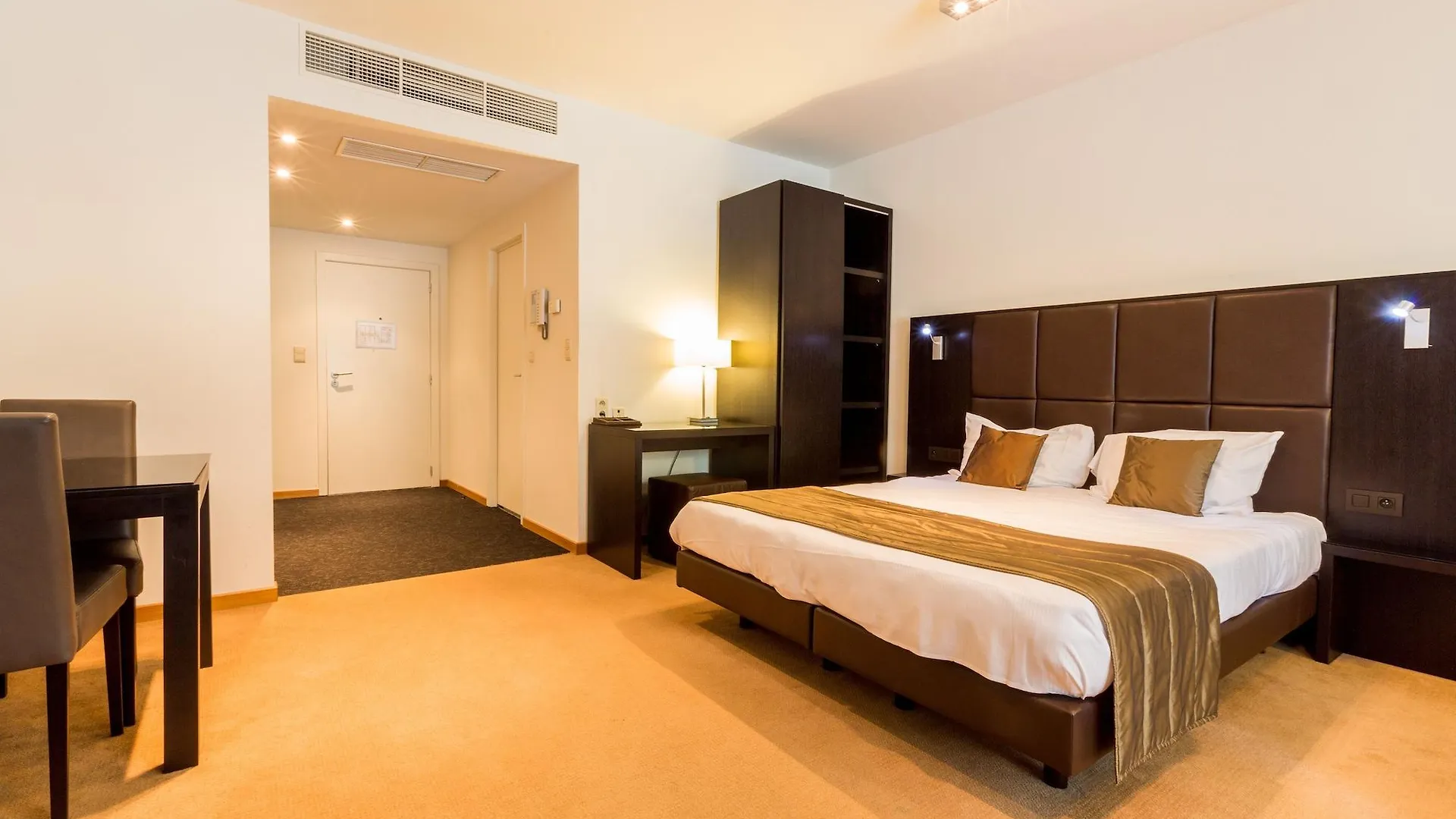 Diamant Suites Brussels Eu Etterbeek Apartmanhotel