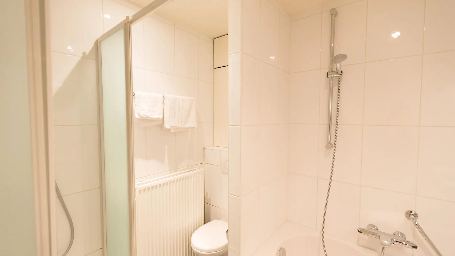 Apartmanhotel Diamant Suites Brussels Eu Etterbeek
