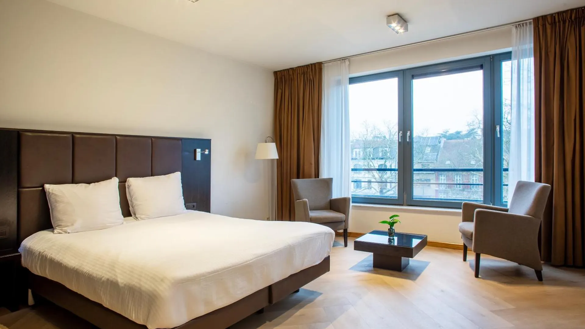 Diamant Suites Brussels Eu Etterbeek Apartmanhotel