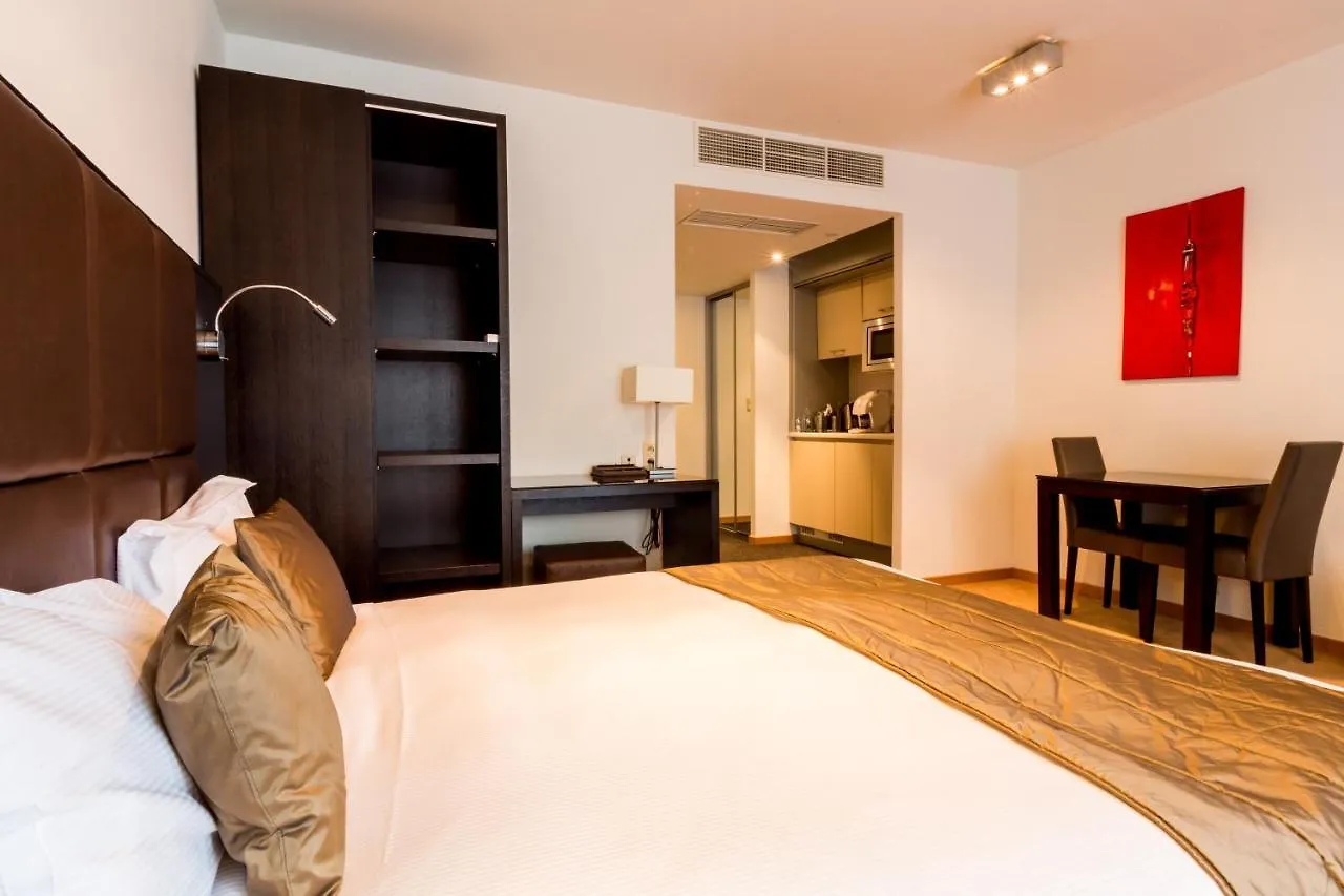 Апарт-отель Diamant Suites Brussels Eu